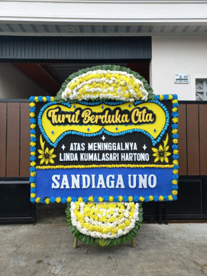 Papan Bunga Duka di Kampar Kiri Tengah